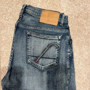 Guess jeans. Size 28. Flare leg.